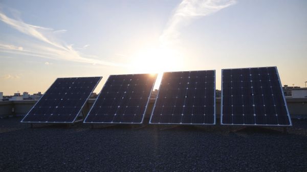 5 astuces pour maximiser l'efficacité de vos panneaux solaires